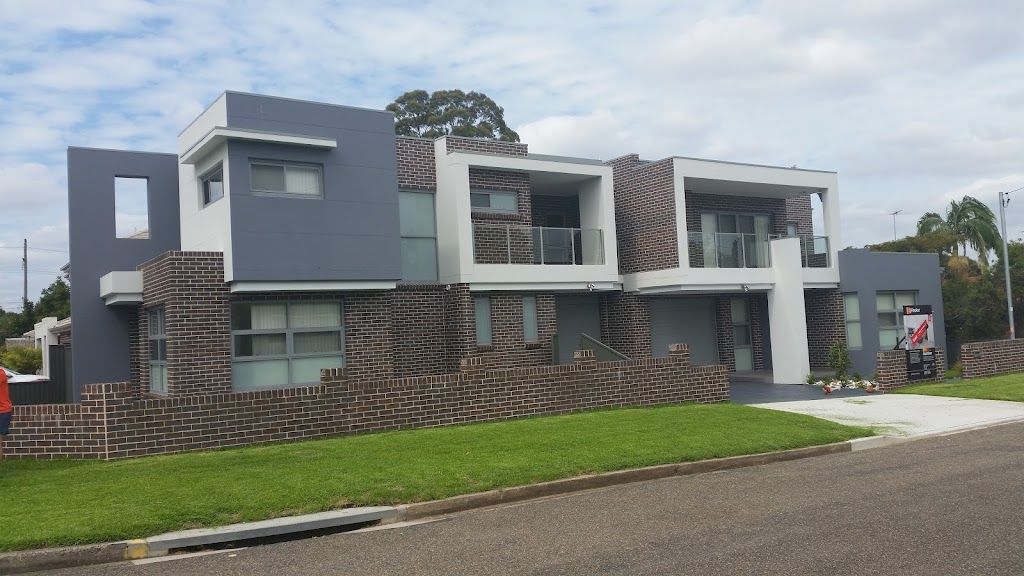 Coleman Park | 25 Rabaul Rd, Georges Hall NSW 2198, Australia | Phone: 0405 521 181