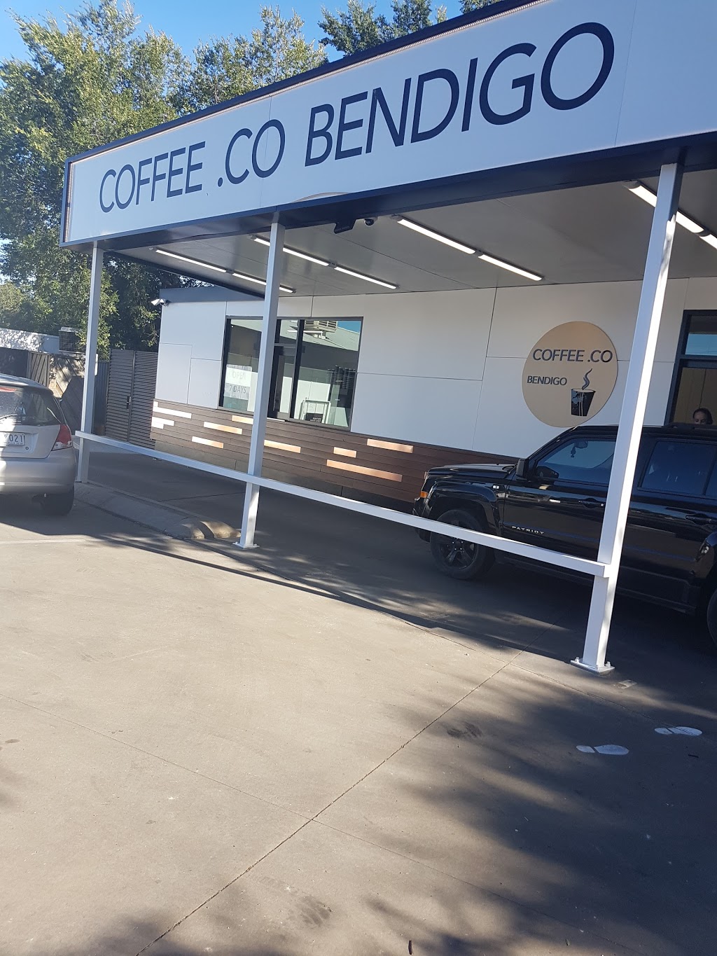 Coffee Co. Bendigo | cafe | 91-97 McIvor Hwy, East Bendigo VIC 3550, Australia | 0354436052 OR +61 3 5443 6052