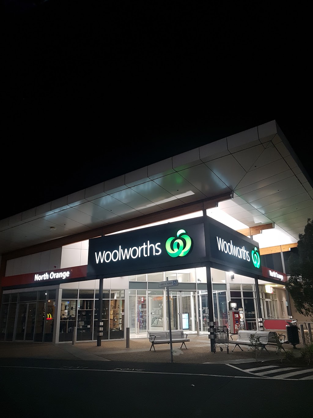 North Orange Shopping Centre | shopping mall | 9 Telopea Way, Bletchington NSW 2800, Australia | 0269238000 OR +61 2 6923 8000
