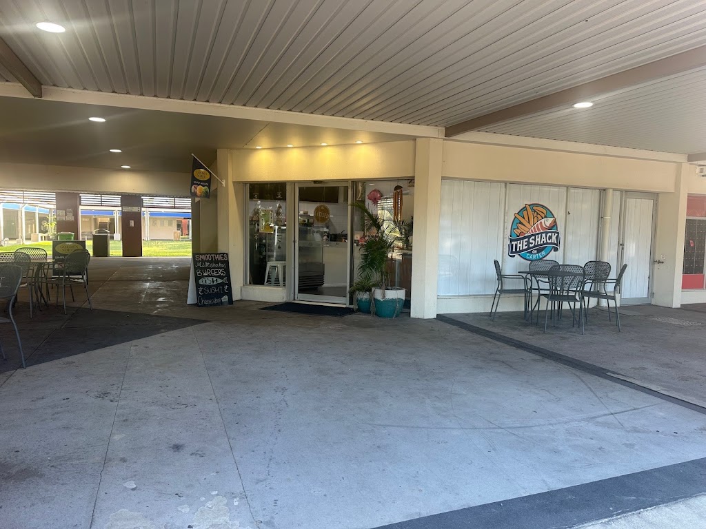 The Shack on Carter | 23 Leichhardt Dr, Middlemount QLD 4746, Australia | Phone: 0448 241 287