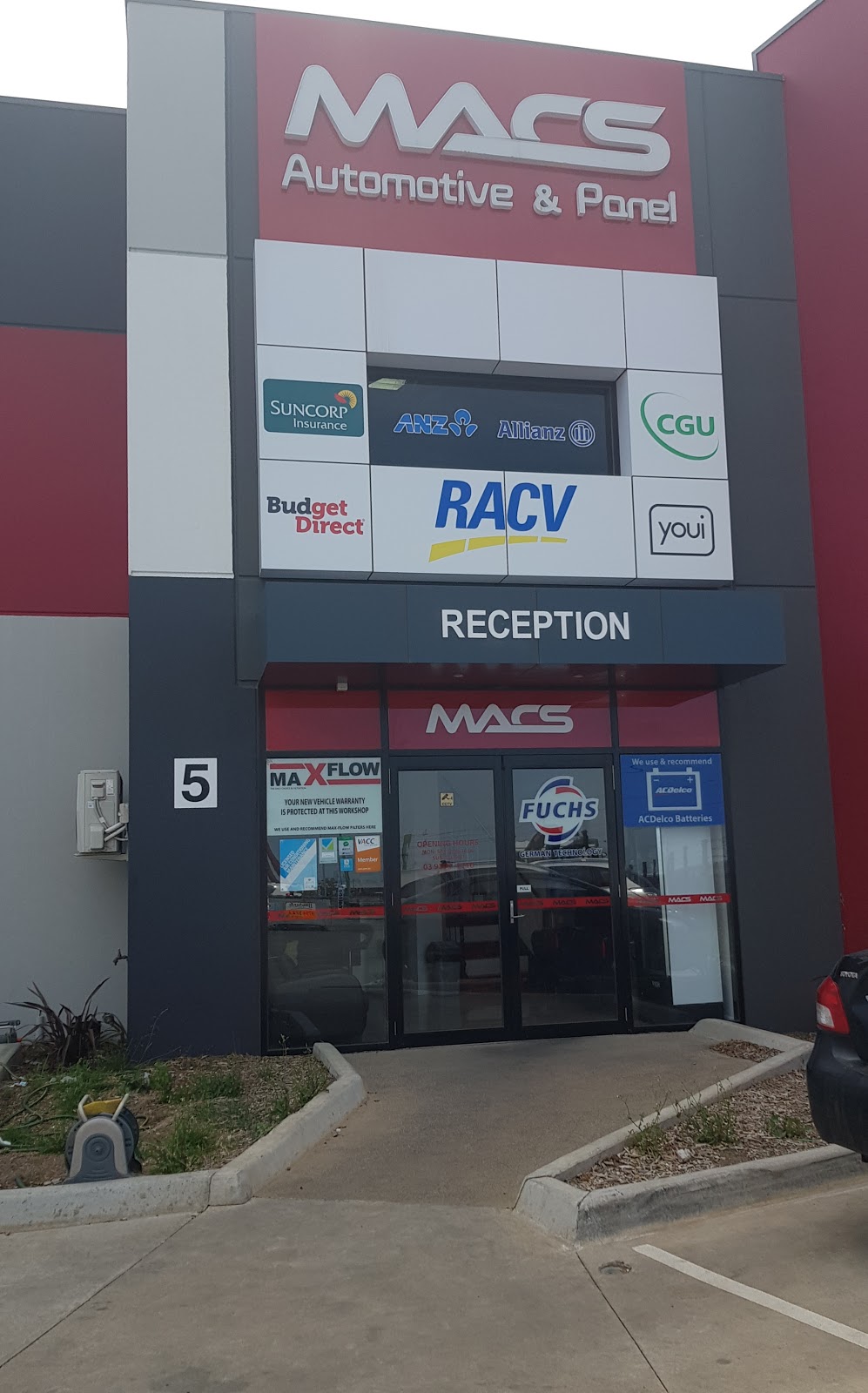 MACS Automotive & Panel - Smash Repairs Car Services | car repair | 5/5 Connect Road, Truganina VIC 3029, Australia | 0393941110 OR +61 3 9394 1110