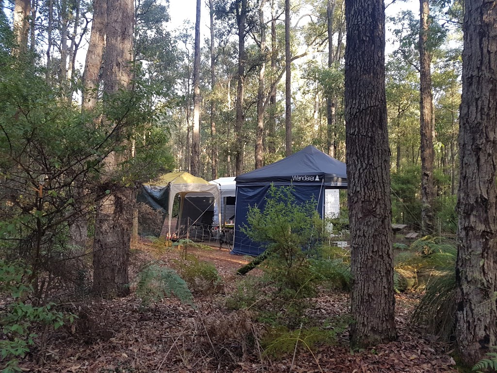 Tony`s Bend campground | campground | Nanga Rd, Nanga Brook WA 6215, Australia