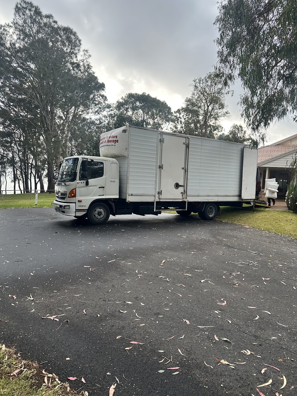 Absolute furniture removals and storage | 69 Dora St, Dora Creek NSW 2264, Australia | Phone: 0413 717 819