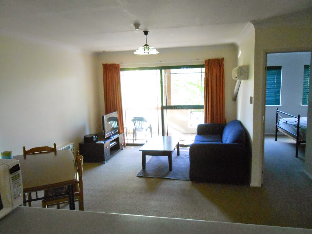 Monterey Apartments | lodging | 14 Boolee St, Reid ACT 2612, Australia | 0262300623 OR +61 2 6230 0623