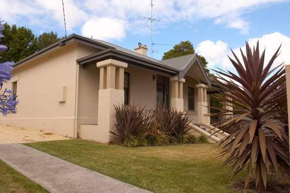 Mt Gambier Accommodation | 12 Anzac St, Mount Gambier SA 5290, Australia | Phone: 0408 838 688