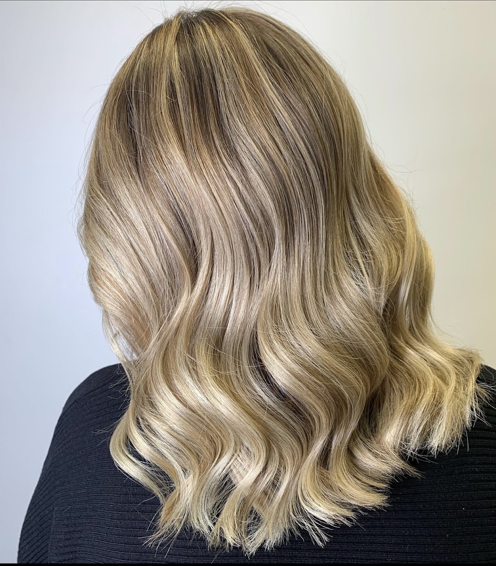 Lavender Lace Boutique | 30-32 Leonay Parade, Leonay NSW 2750, Australia | Phone: 0422 397 567