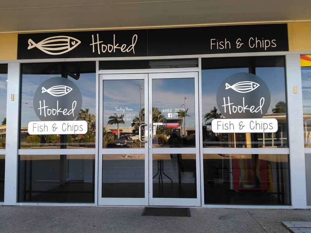 Hooked Fish & Chippery | 2 Mayfair Dr, Emerald QLD 4720, Australia | Phone: (07) 4982 2270