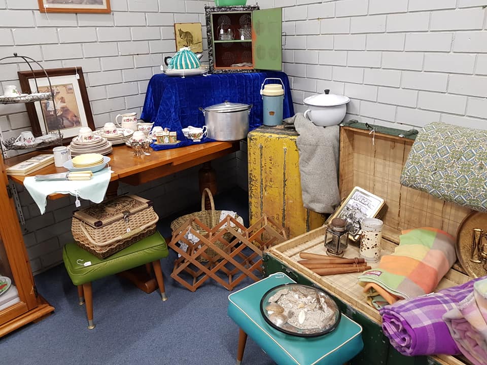 Vintage Ever After | home goods store | Shop 1/26 First Avenue, Service Road, Bongaree QLD 4507, Australia | 0409137841 OR +61 409 137 841