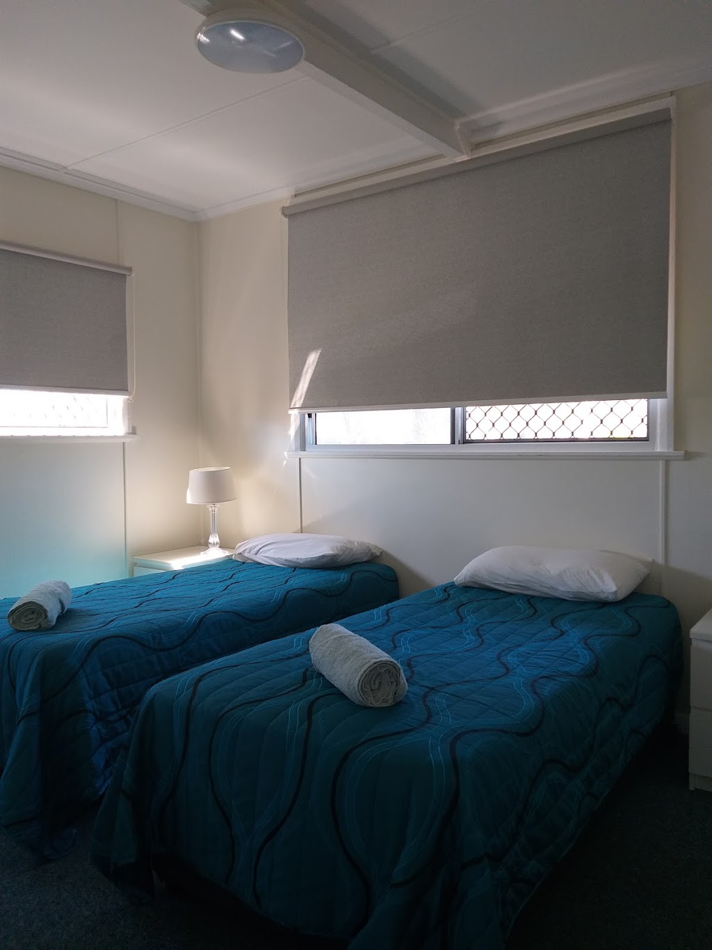 Pale Pacific Holiday Units | lodging | 159 Margate Parade, Margate QLD 4019, Australia | 0732847743 OR +61 7 3284 7743