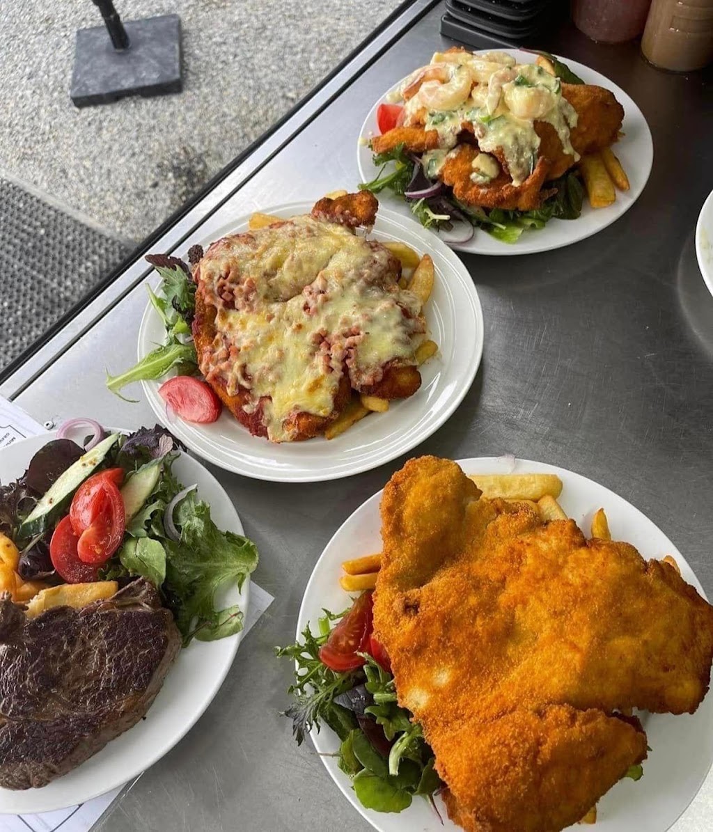 Wholey Schnit Cafe | 1609 Ocean Dr, Lake Cathie NSW 2445, Australia | Phone: 0427 690 694