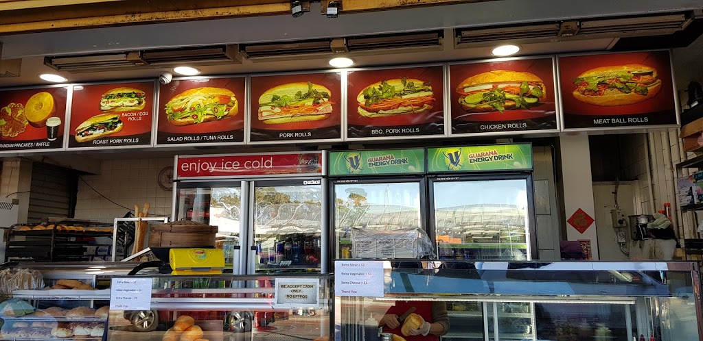 Kim Thanh Hot Bread | bakery | 11/215 Railway Pde, Cabramatta NSW 2166, Australia | 0297260546 OR +61 2 9726 0546
