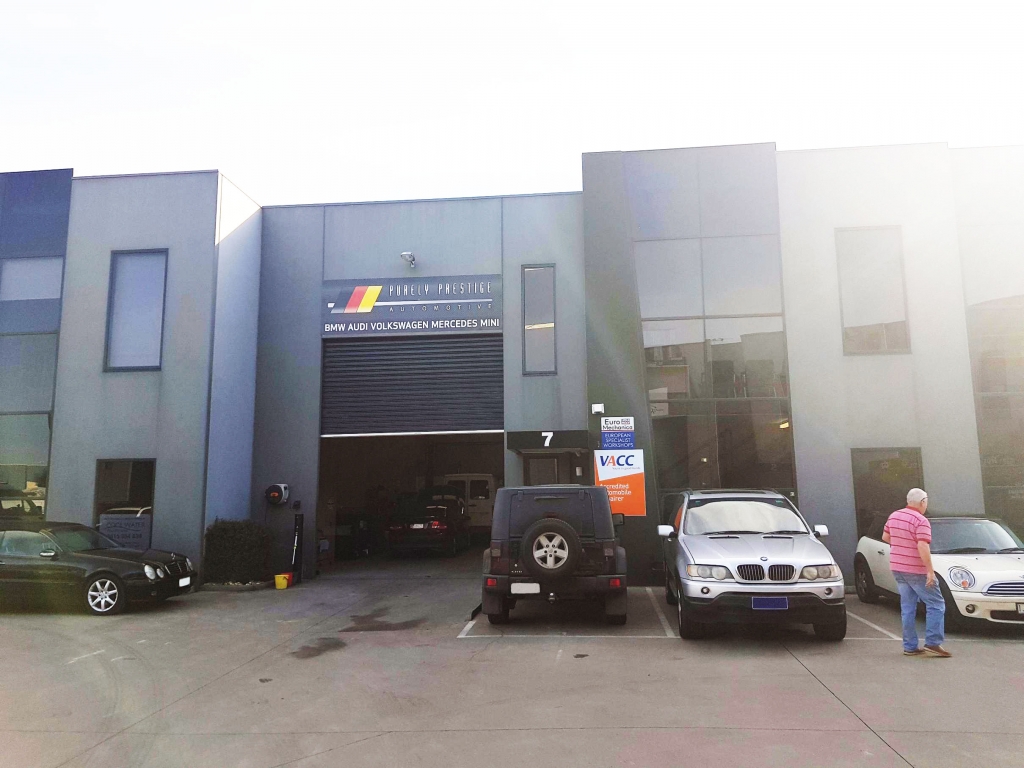 Purely Prestige Automotive | Factory 7/7-8 Len Thomas Pl, Narre Warren VIC 3805, Australia | Phone: (03) 9704 5555