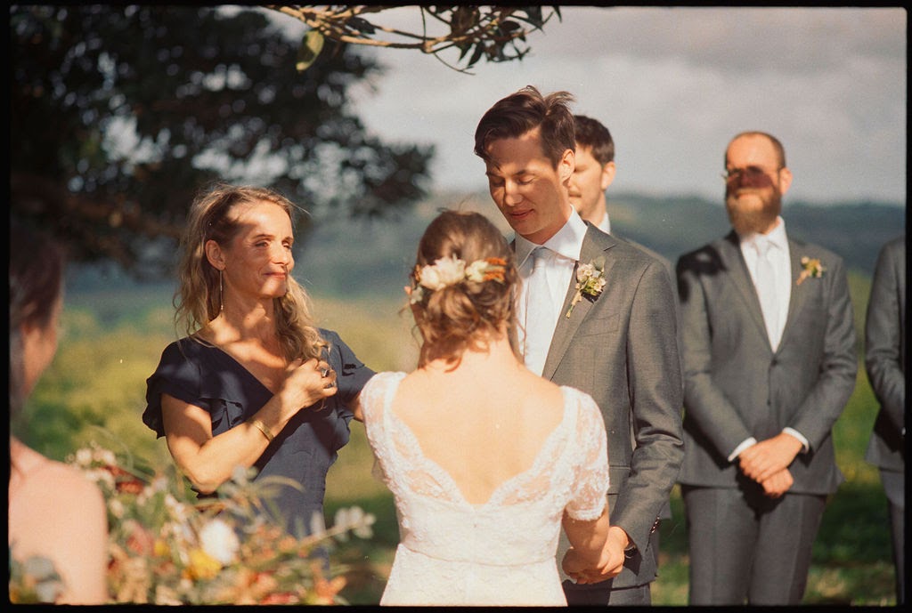 Byron Bay Wedding Celebrant Susie Figgis |  | 11 Natan Ct, Ocean Shores NSW 2483, Australia | 0431482008 OR +61 431 482 008