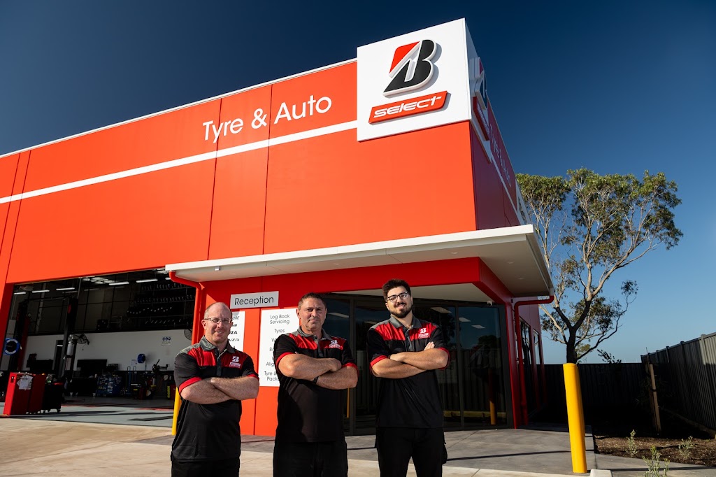 Bridgestone Select Tyre & Auto Armstrong Creek | Unit 10/14 Gellibrand St, Armstrong Creek VIC 3217, Australia | Phone: (03) 5213 0241