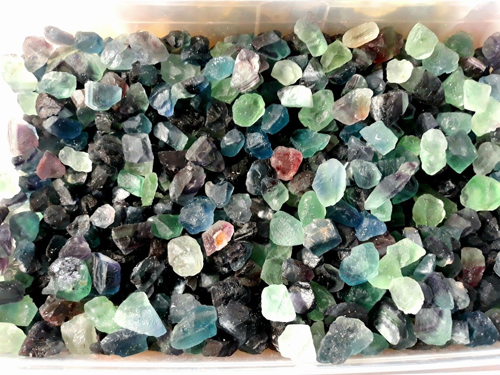 Exotic Gems and Minerals Warehouse | store | 860 Tilley Rd, Chandler QLD 4155, Australia | 0400380541 OR +61 400 380 541