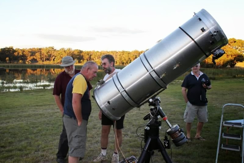 Snake Valley Astronomical Association |  | 825 Linton-Carngham Rd, Snake Valley VIC 3351, Australia | 0418425207 OR +61 418 425 207