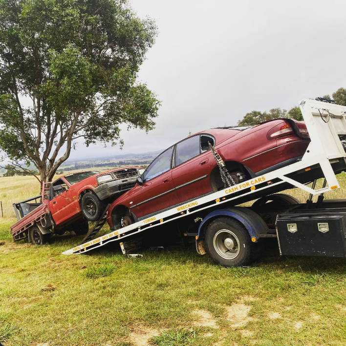 Towtal Towing & Scrap | 1 Louis Loder St, Theodore ACT 2905, Australia | Phone: 0413 361 303
