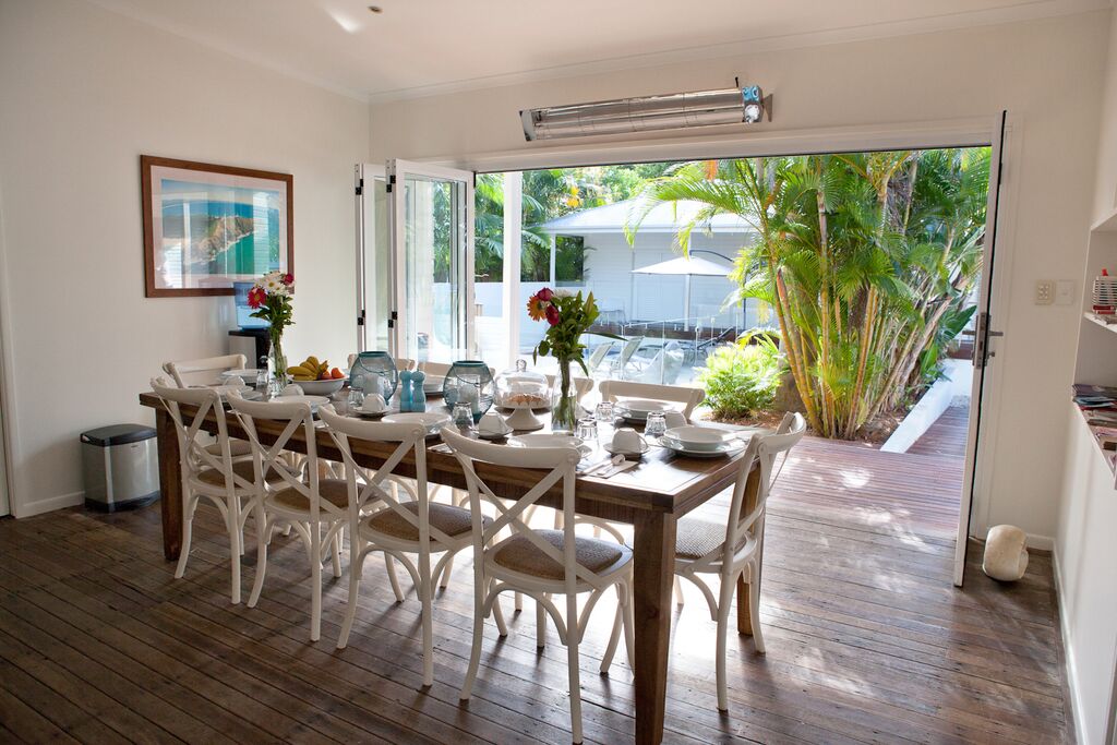 Byron Cove Beach House | 10 Kendall St, Byron Bay NSW 2481, Australia | Phone: 0401 076 421