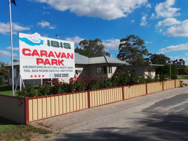 Ibis Caravan Park and Kerang Cabins | campground | 9399 Murray Valley Hwy, Kerang VIC 3579, Australia | 0354522232 OR +61 3 5452 2232