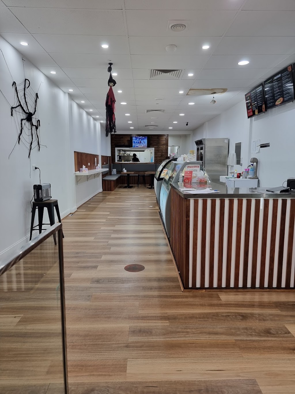 Pizza Monster | 127 Macquarie St, Dubbo NSW 2830, Australia | Phone: (02) 6882 8229