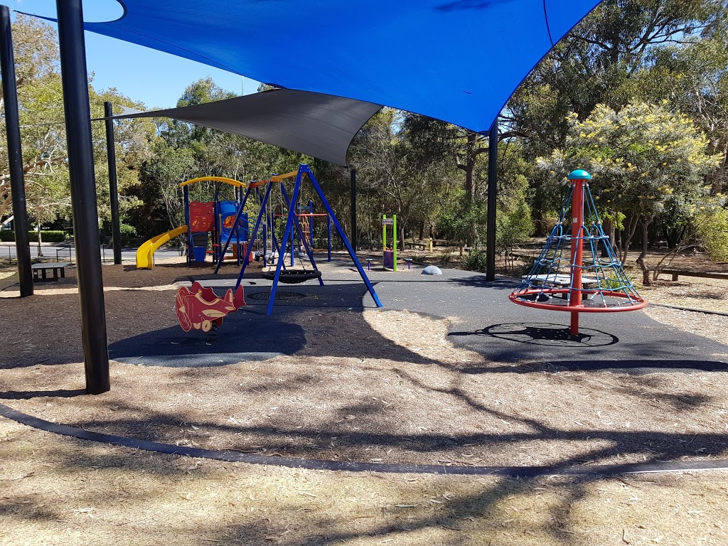 Gibson Place Park | park | Holland Park West QLD 4121, Australia