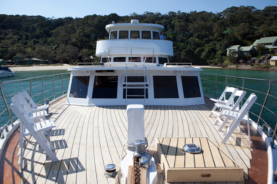 Commissioner II Sydney Harbour Luxury Yacht | restaurant | 1-3 Phoebe St, Balmain NSW 2041, Australia | 0290541296 OR +61 2 9054 1296