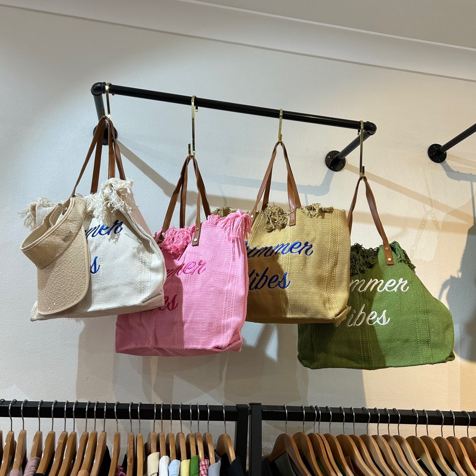 Guze Burwood | Shop 1/37a Burwood Rd, Burwood NSW 2134, Australia | Phone: 0493 271 398