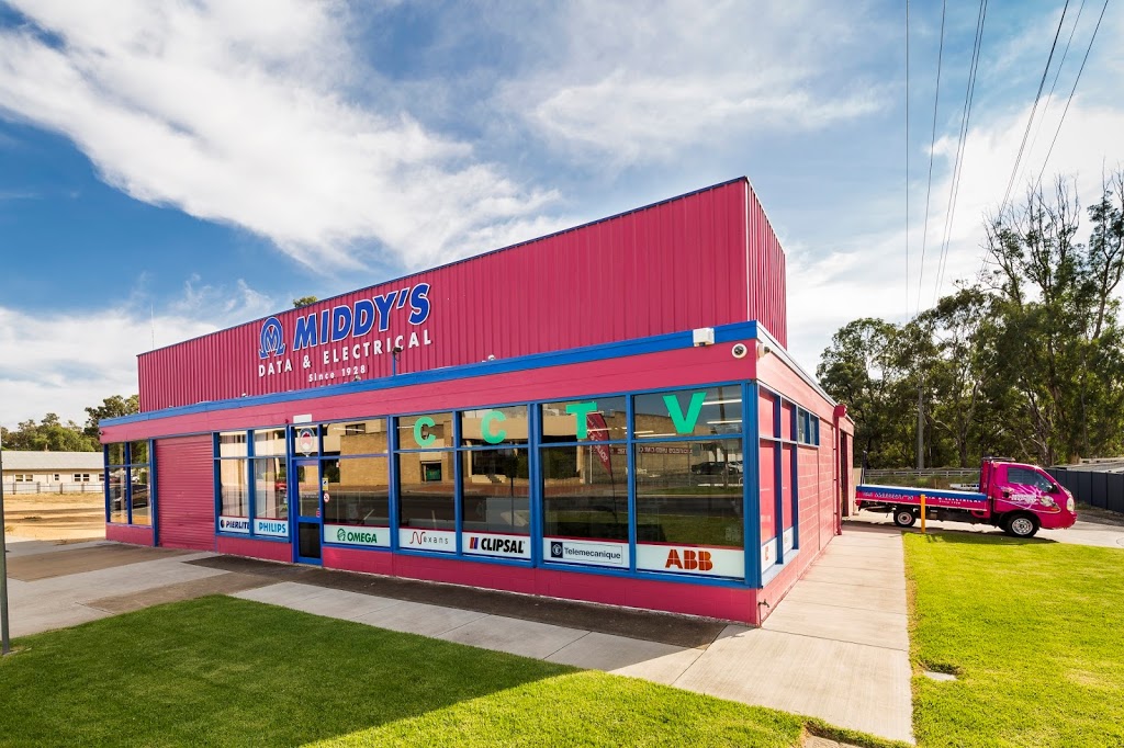 Middys Deniliquin | store | 63 End St, Deniliquin NSW 2710, Australia | 0358815099 OR +61 3 5881 5099