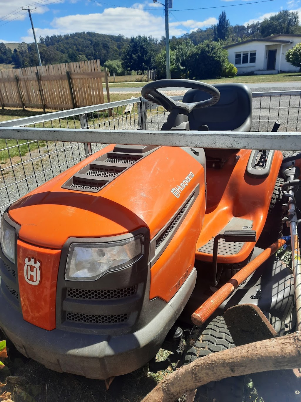 Short Back and Sides Lawn Mowing and Property Maintenance | 97 Foster St, Railton TAS 7305, Australia | Phone: 0456 782 056