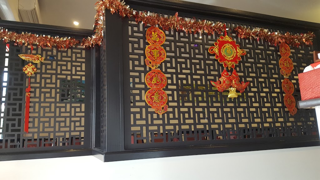 Hong Loch Chinese Restaurant | meal takeaway | 112-116 Murray St, Finley NSW 2713, Australia | 0358833090 OR +61 3 5883 3090