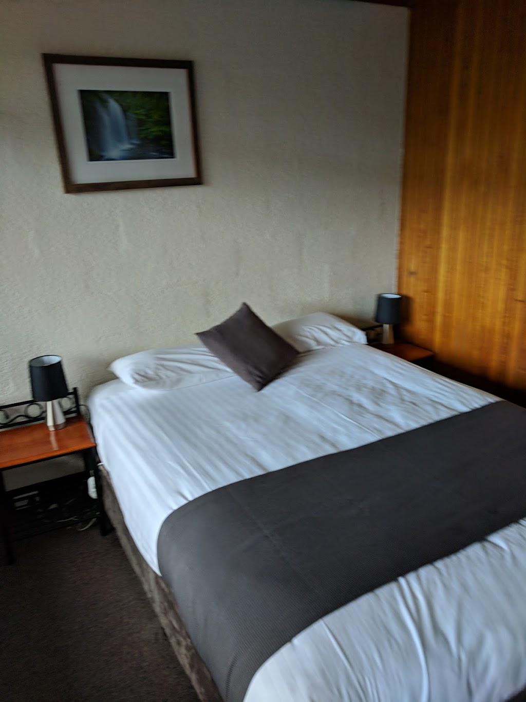Silver Hills Motel | lodging | 3 Penghana Rd, Queenstown TAS 7467, Australia | 0364711755 OR +61 3 6471 1755