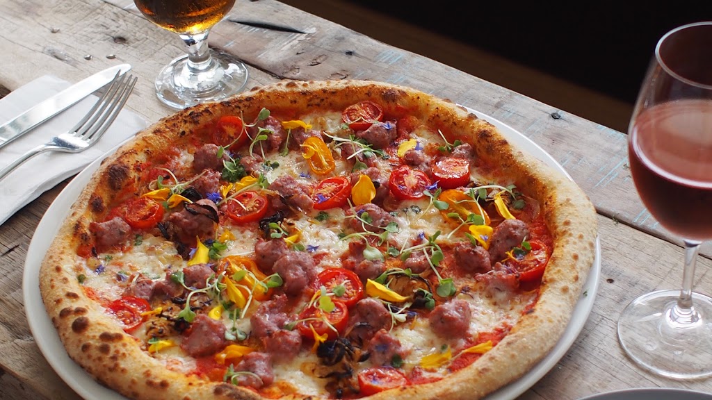 El Capitano - Pizzeria & Bar | meal takeaway | 52 Hastings St, Noosa Heads QLD 4567, Australia | 0754749990 OR +61 7 5474 9990