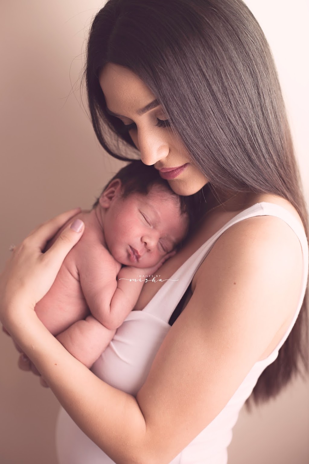 Images by Misha - Newborn Baby Photographer | 5 royal, york road, Delacombe VIC 3358, Australia | Phone: 0470 592 611