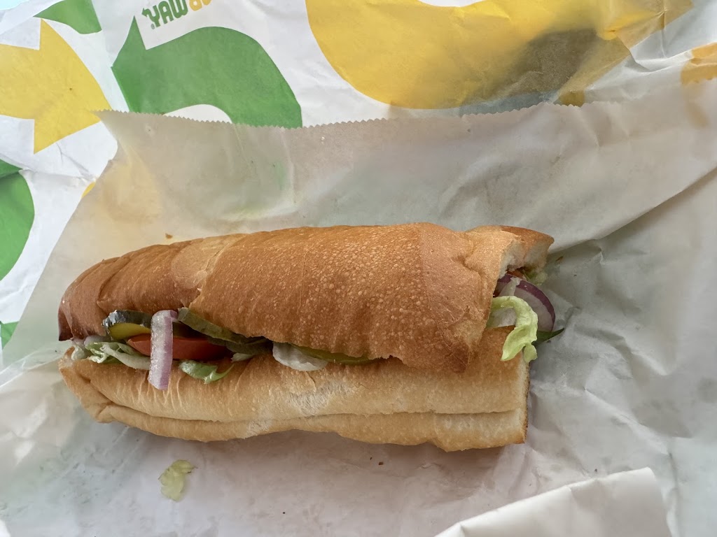 Subway | AR09, Glenmore Village, 90/98 Glenmore Ridge Dr, Glenmore Park NSW 2745, Australia | Phone: (02) 4747 1069