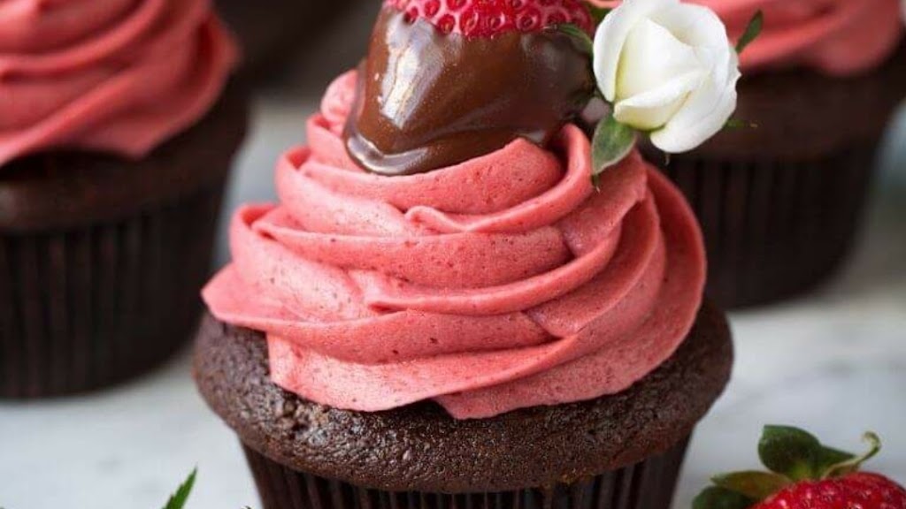 Ritas Lil Sweeties - Custom Cupcakes, Cakes & Desserts | bakery | 2 Barlee Pl, Maudsland QLD 4210, Australia | 0428746203 OR +61 428 746 203