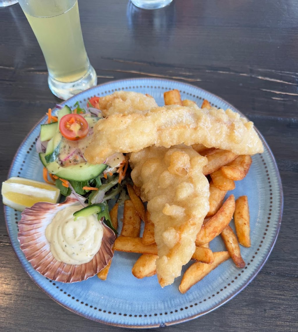 Off the Wharf Cafe | 39 Bullock Island Rd, Lakes Entrance VIC 3909, Australia | Phone: 0459 758 072
