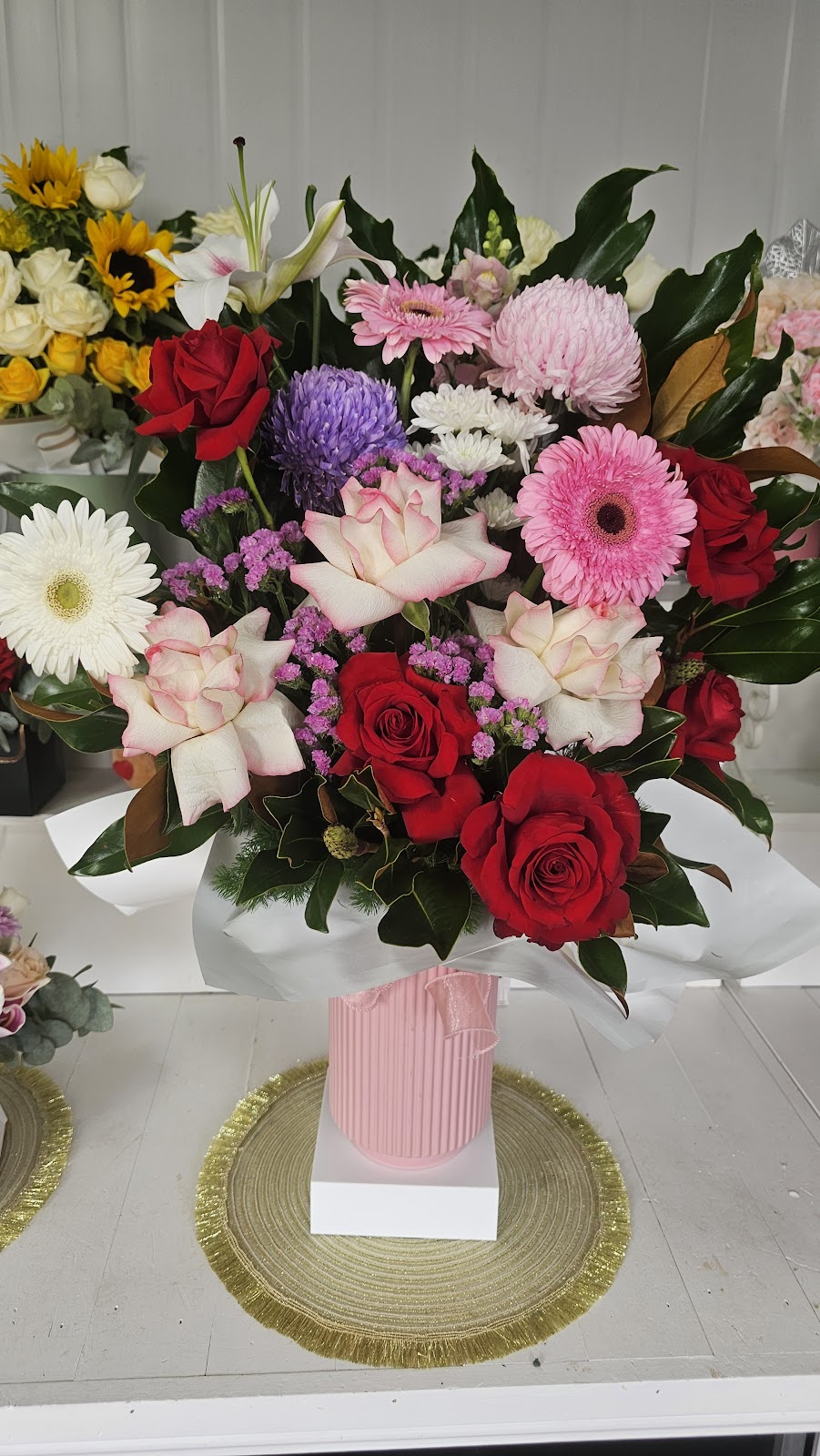 FLOWERS ON 15TH | 430 Fifteenth Ave, Austral NSW 2179, Australia | Phone: 0455 553 374