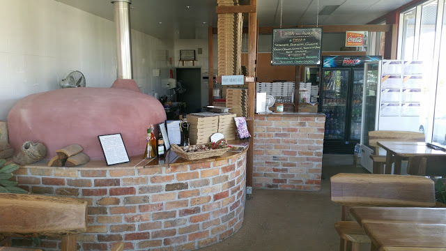 La Pizzeria Traditional Wood Fire Pizza | store | 21/353 Beaconsfield Terrace, Brighton QLD 4017, Australia | 0738692282 OR +61 7 3869 2282