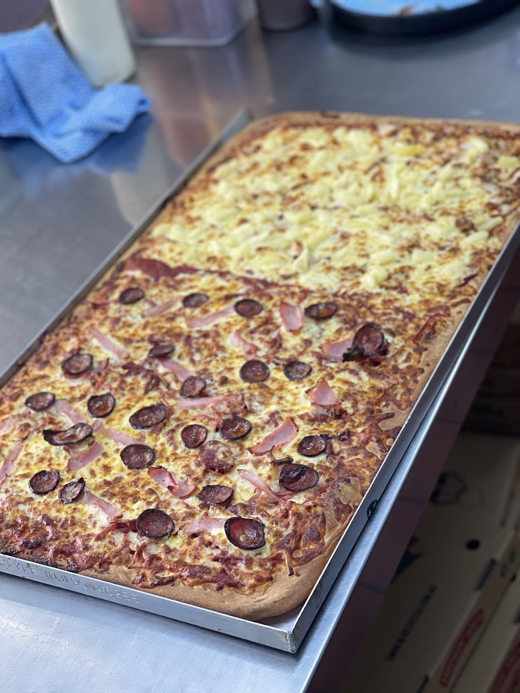 Smokin Joes Pizza & Grill - Healesville | 17-25 Maroondah Hwy, Healesville VIC 3777, Australia | Phone: (03) 5907 2068