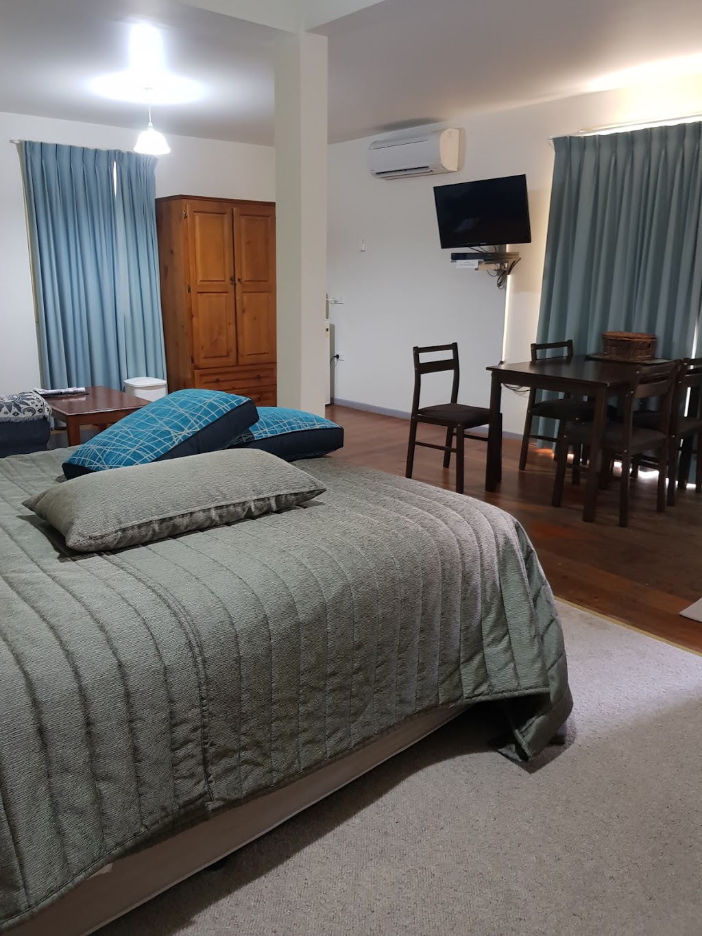 Riverview Boutique Motel | 4 Wellington Dr, Nambucca Heads NSW 2448, Australia | Phone: (02) 6568 6386