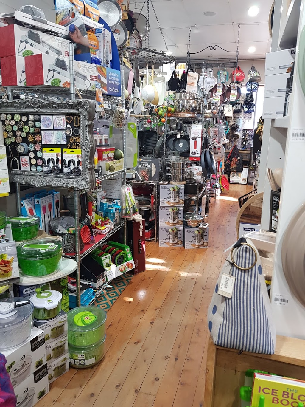 Oak Home | home goods store | 3/129 Belinda St, Gerringong NSW 2534, Australia | 0242344443 OR +61 2 4234 4443