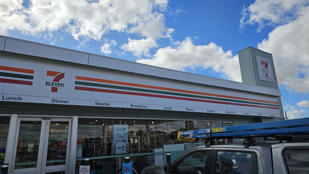 7-Eleven | Black Forest Rd, Mambourin VIC 3024, Australia | Phone: (03) 9742 3101