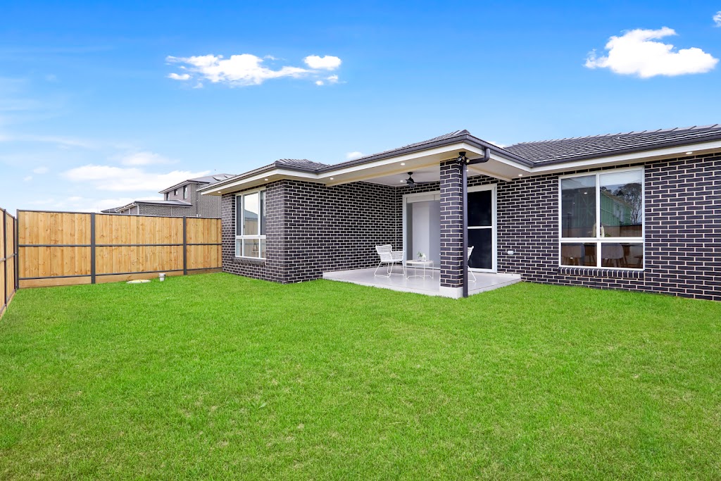 Trilium Homes | 10 Romagnola St, Box Hill NSW 2765, Australia | Phone: 0450 702 786
