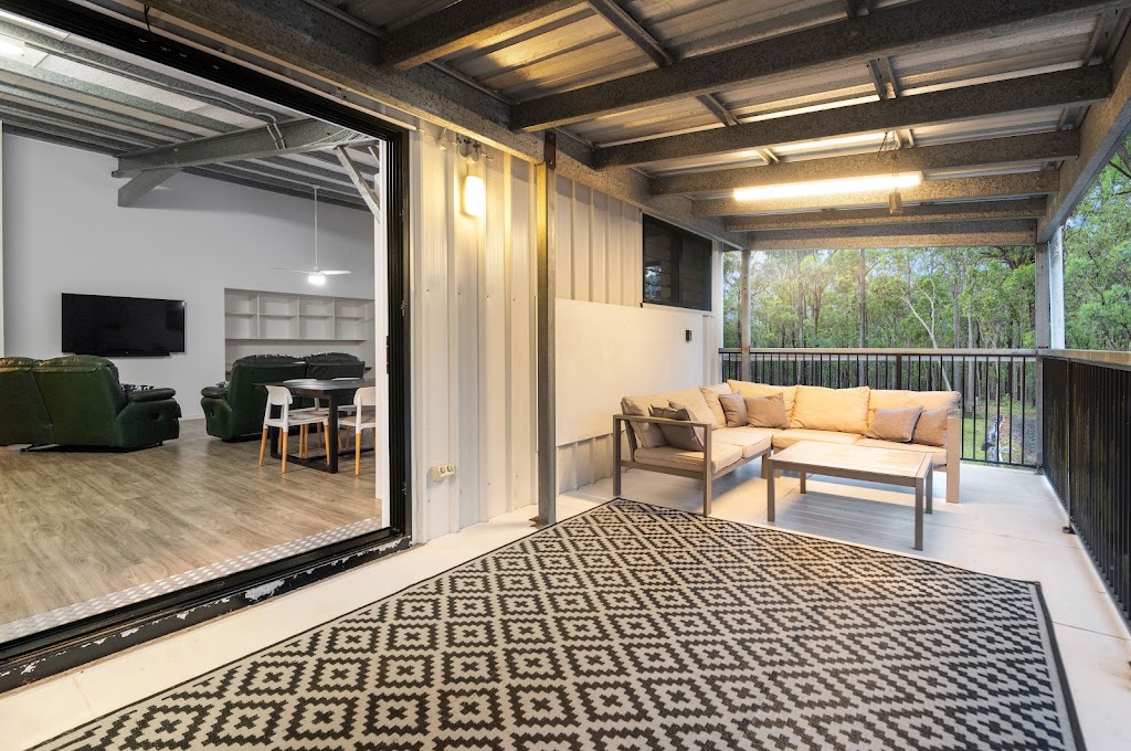 Winston Wallabies Urban Getaway | 125 Winston Rd, Sheldon QLD 4157, Australia | Phone: 0402 843 976