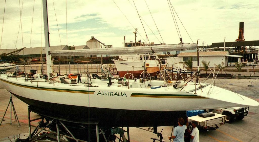Reeflective Yacht Finishes | 5 Mulherin Dr, Mackay QLD 4740, Australia | Phone: (07) 4955 4245