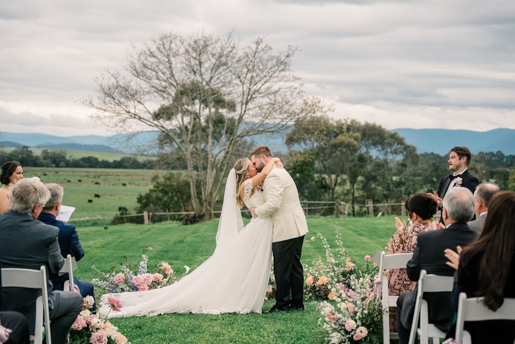 FLOWER PUFF GIRL | 18 Barton Rd, Doyalson NSW 2262, Australia | Phone: 0475 007 997