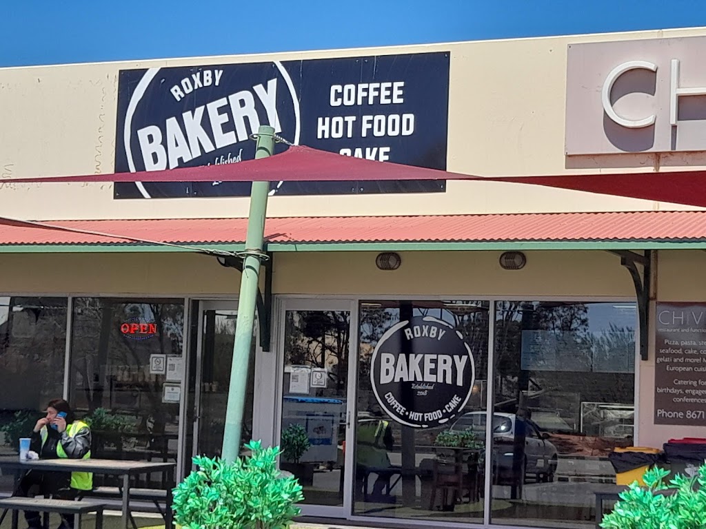 Roxby Bakery | 22/20 Tutop St, Roxby Downs SA 5725, Australia | Phone: (08) 8671 1298