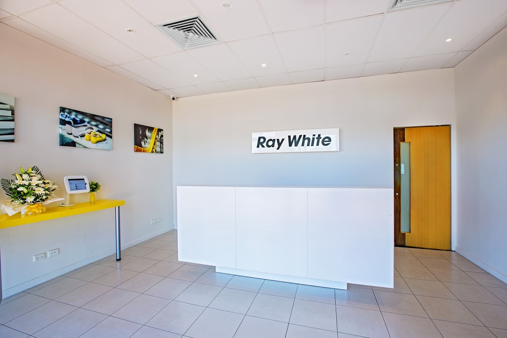 Ray White Carnes Hill | real estate agency | Cowpasture Rd, Carnes Hill NSW 2171, Australia | 0296085000 OR +61 2 9608 5000