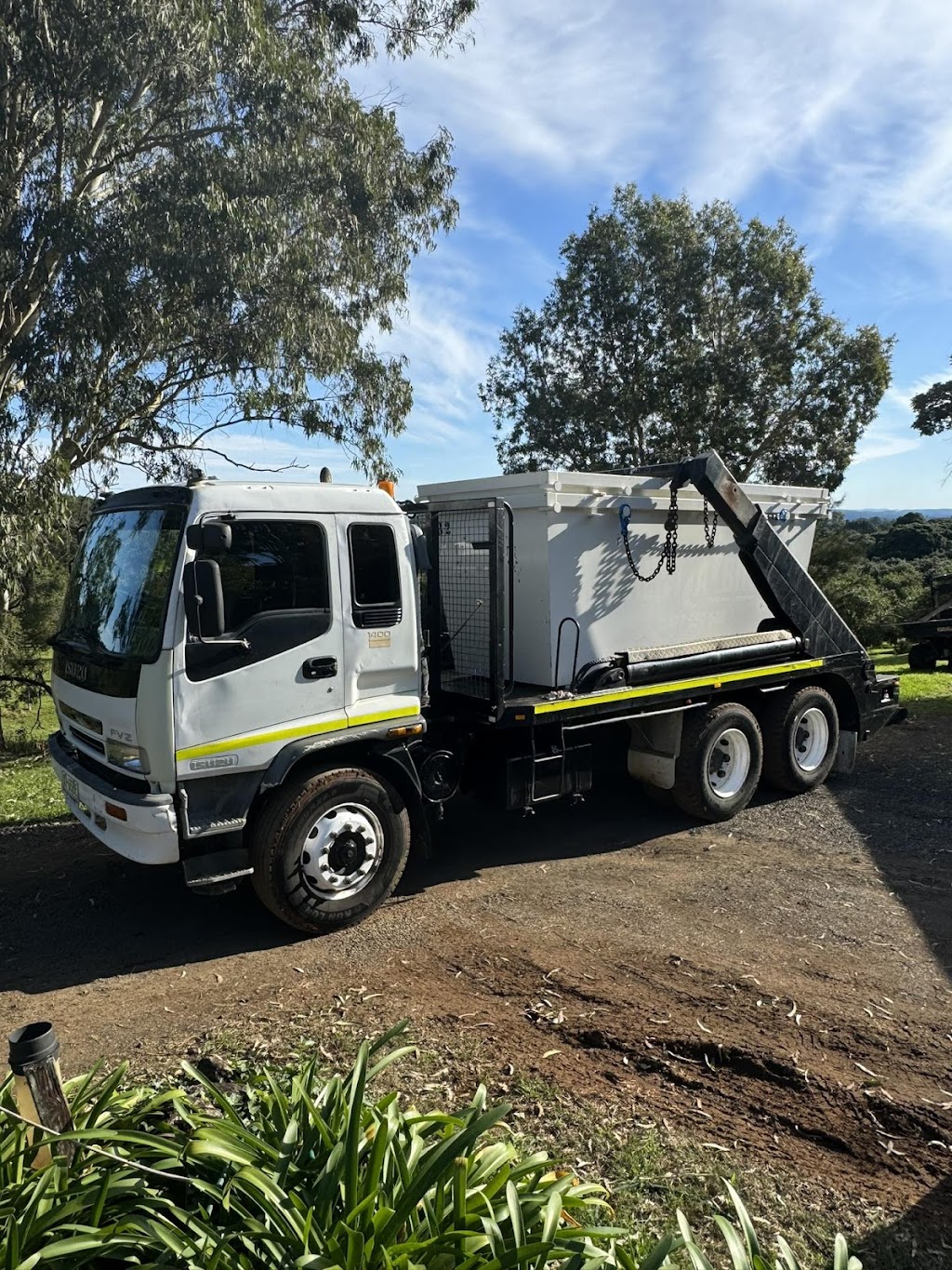North Coast Skip Bins | 465 Rous Rd, Tregeagle NSW 2480, Australia | Phone: 0427 242 142