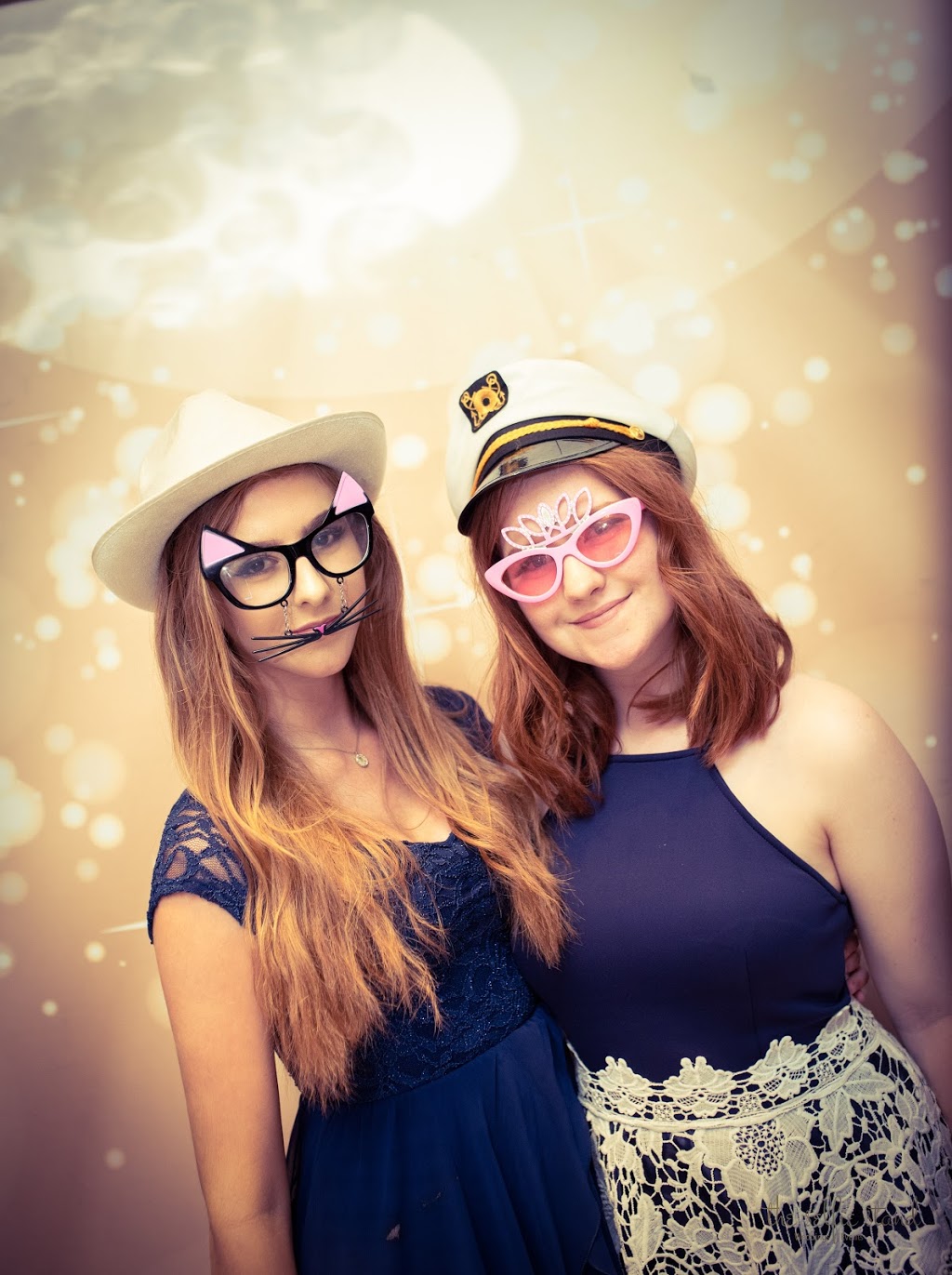 The Selfie Stand Photo Booth | 17 Towner Ave, Milperra NSW 2214, Australia | Phone: 0404 865 922